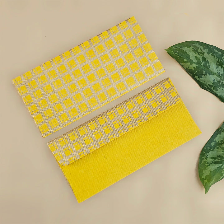 Set Of 5 "Checks" Screen Printed Handmade Paper Gift Envelopes With Flap Closure For Festive Gifting