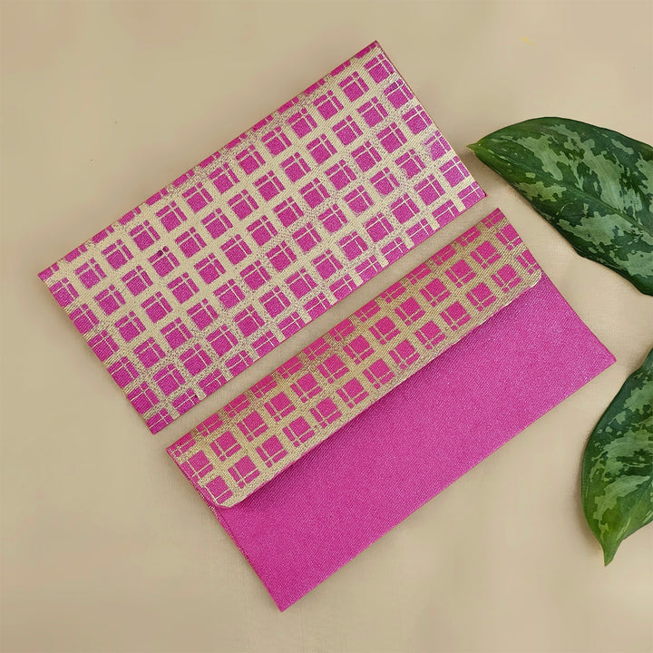 Set Of 5 "Checks" Screen Printed Handmade Paper Gift Envelopes With Flap Closure For Festive Gifting