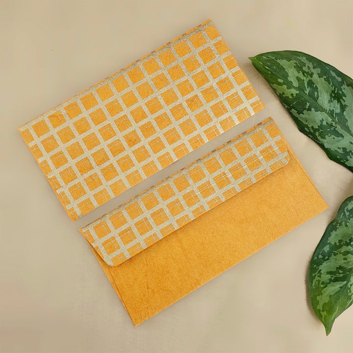 Set Of 5 "Checks" Screen Printed Handmade Paper Gift Envelopes With Flap Closure For Festive Gifting