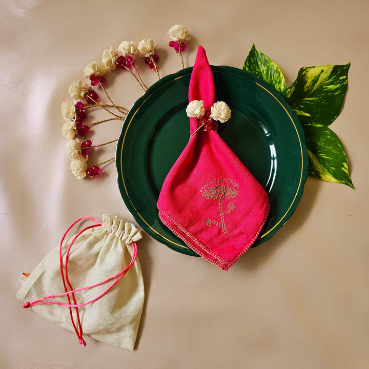 Handmade Lotus Grand Gift Hamper | Includes 1 Runner, 6 Table Mats, 6 Napkins, 6 Napkin Rings And 1 Gift Box