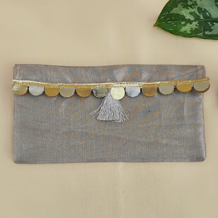 Set Of 2 "Sitara" Handcrafted Tissue Fabric Gift Envelopes With Gota Trim And Tassel Detailing For Festive Gifting