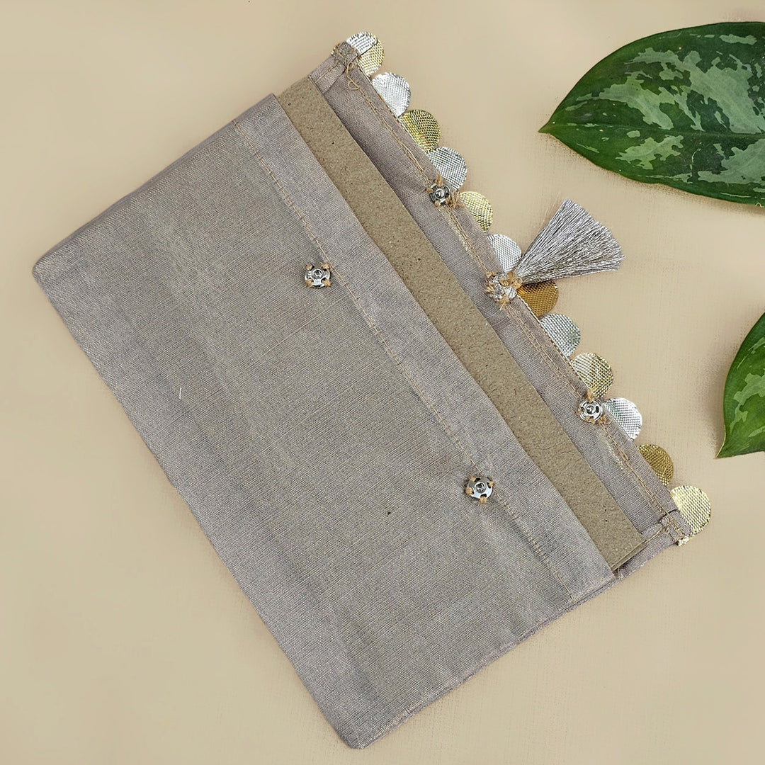 Set Of 2 "Sitara" Handcrafted Tissue Fabric Gift Envelopes With Gota Trim And Tassel Detailing For Festive Gifting