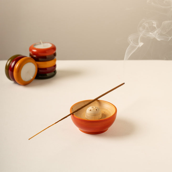 "Pichwai" Handmade Gift Hamper With Kasuti Toran, Etikoppaka Holders & Terracotta Candles For Festive Gifting