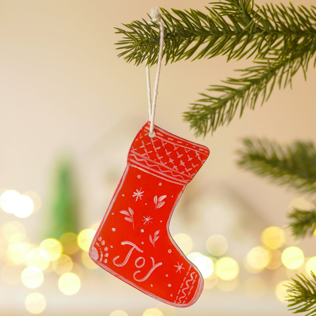 4 Pc | Handpainted Crimson Minis Red Folk MDF Ornament Set