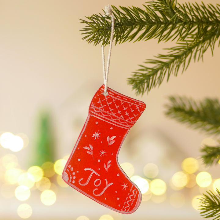 4 Pc | Handpainted Crimson Minis Red Folk MDF Ornament Set