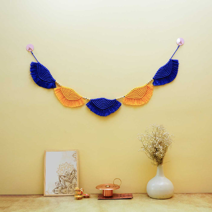 Handcrafted Shell Pattern Macrame Door Toran