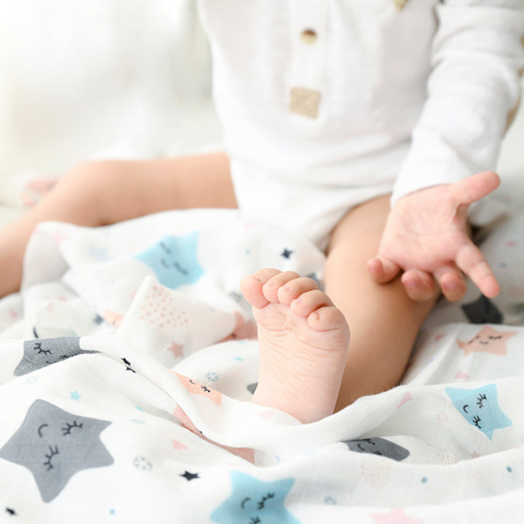 Ultra-Soft Stars Theme Muslin Baby Swaddle | 0-4 Years