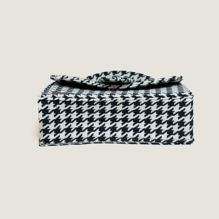 Saaz Jacquard Medium Chiq Bag
