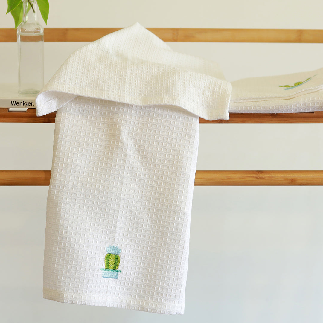 Embroidered 100% Cotton Towel | Set of 3