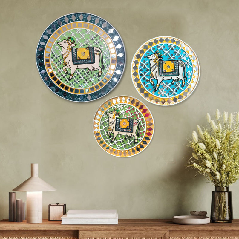 Cow Lippan Art Wall Plate
