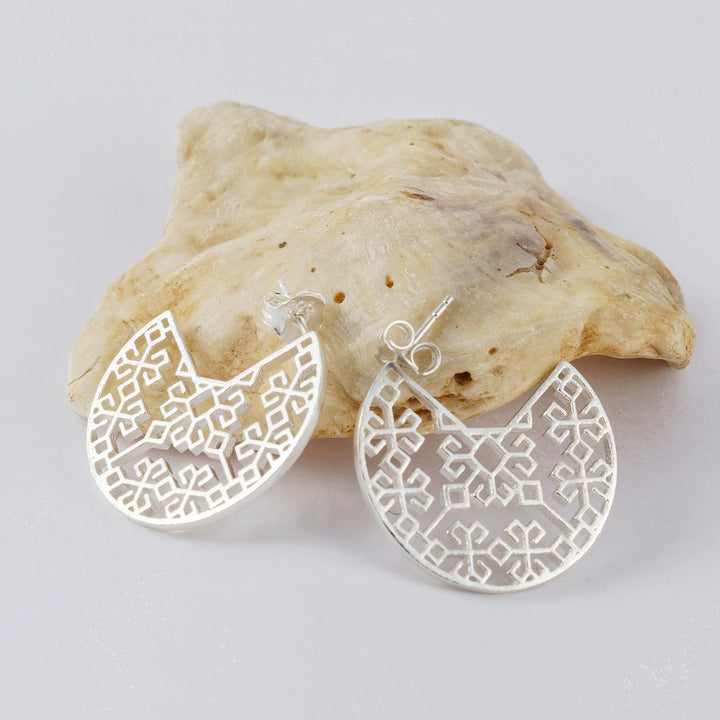 Handmade Contemporary Soma Silver Earrings