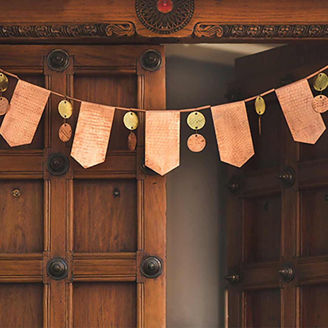 Copper & Brass Door Bunting Festive Hamper