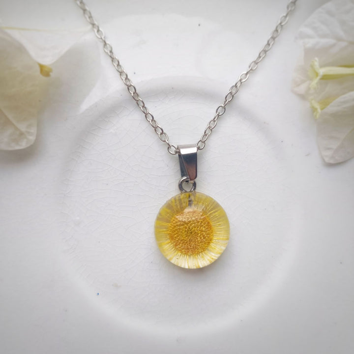 Sunshine Preserved Flower Necklace - Yellow Aster