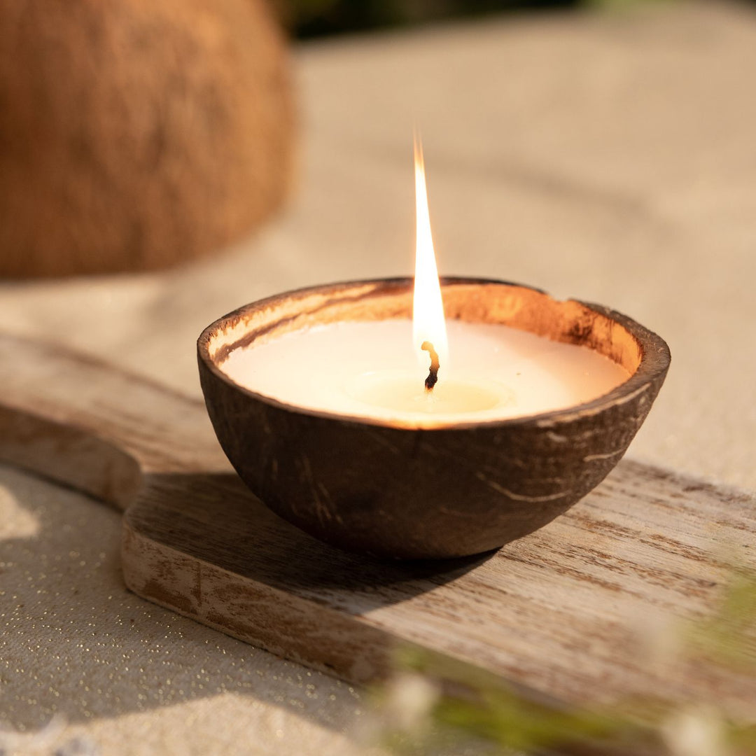 Eco-friendly Coconut Scented Soy Candles