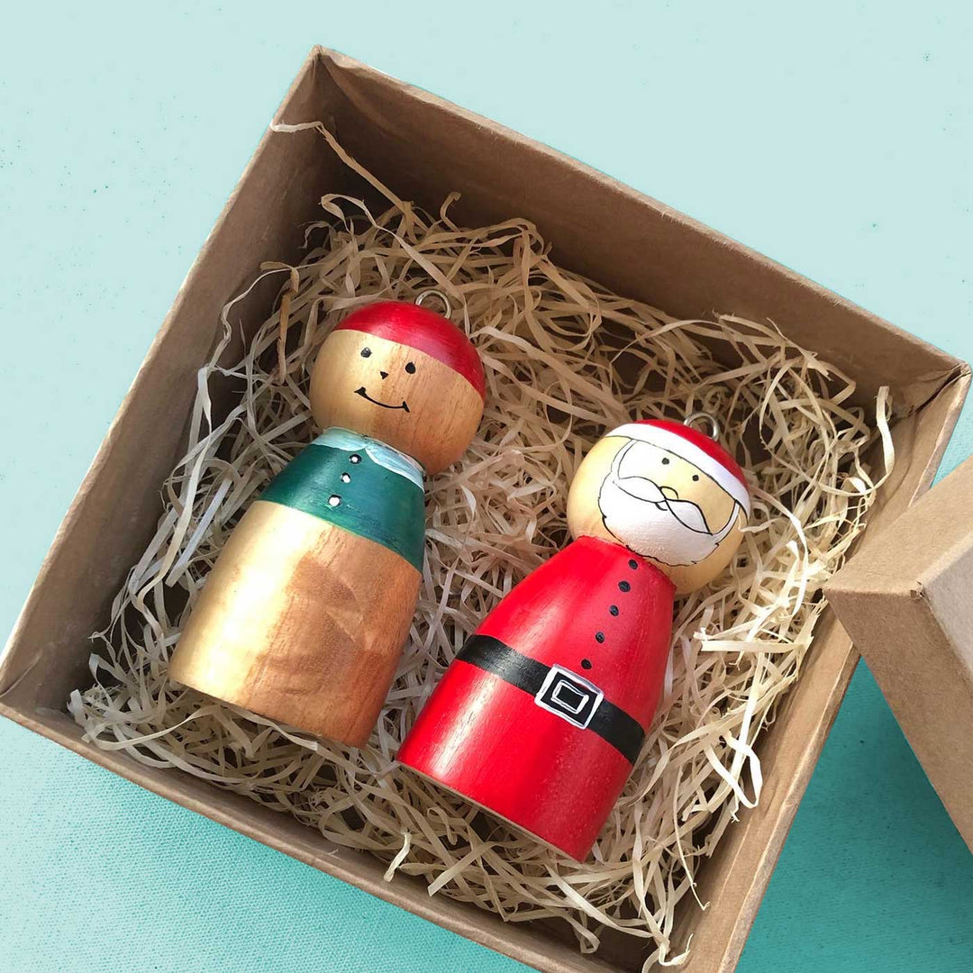 Handmade Figurine Style Wooden Ornaments For Christmas Tree Decoration