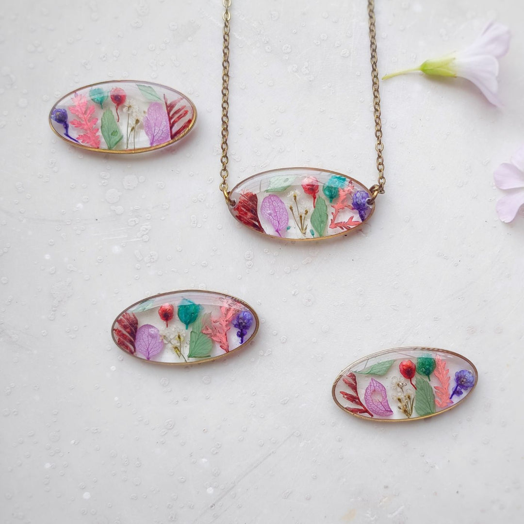 The Spring Dance Preserved Flower Necklace