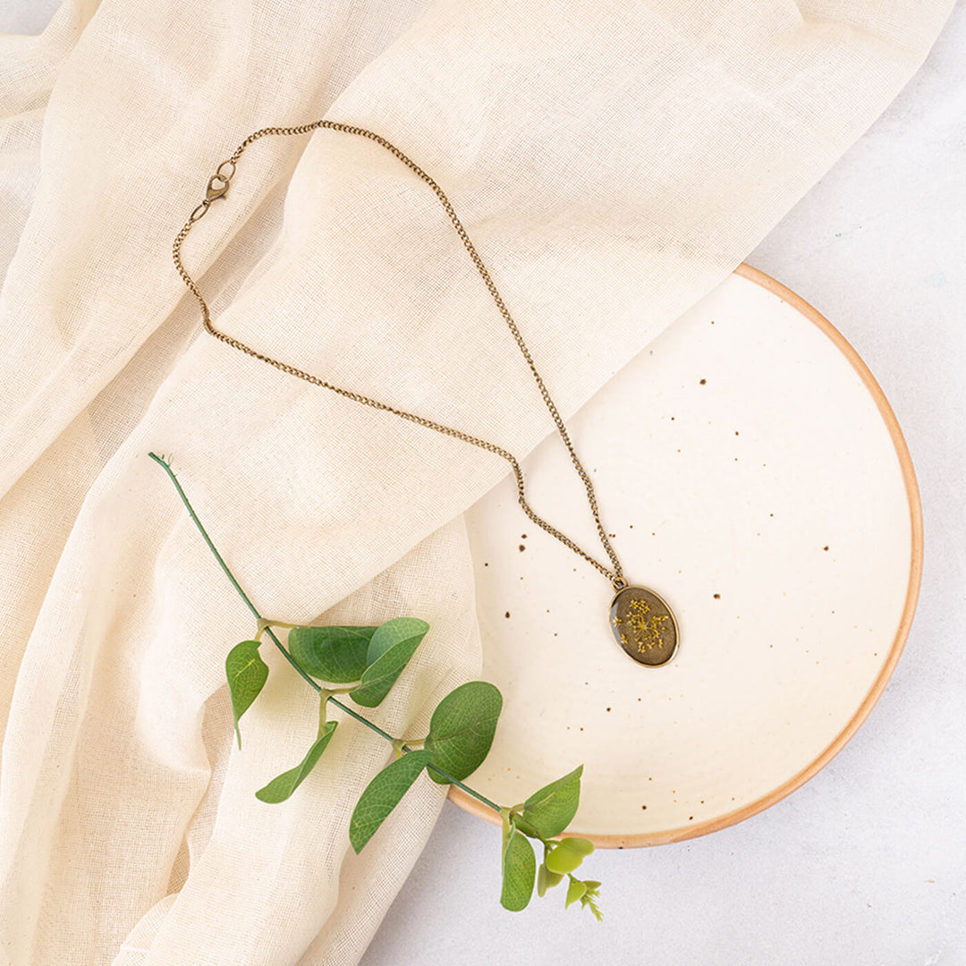 Handcrafted Personalized Pressed Flowers Necklace - Big