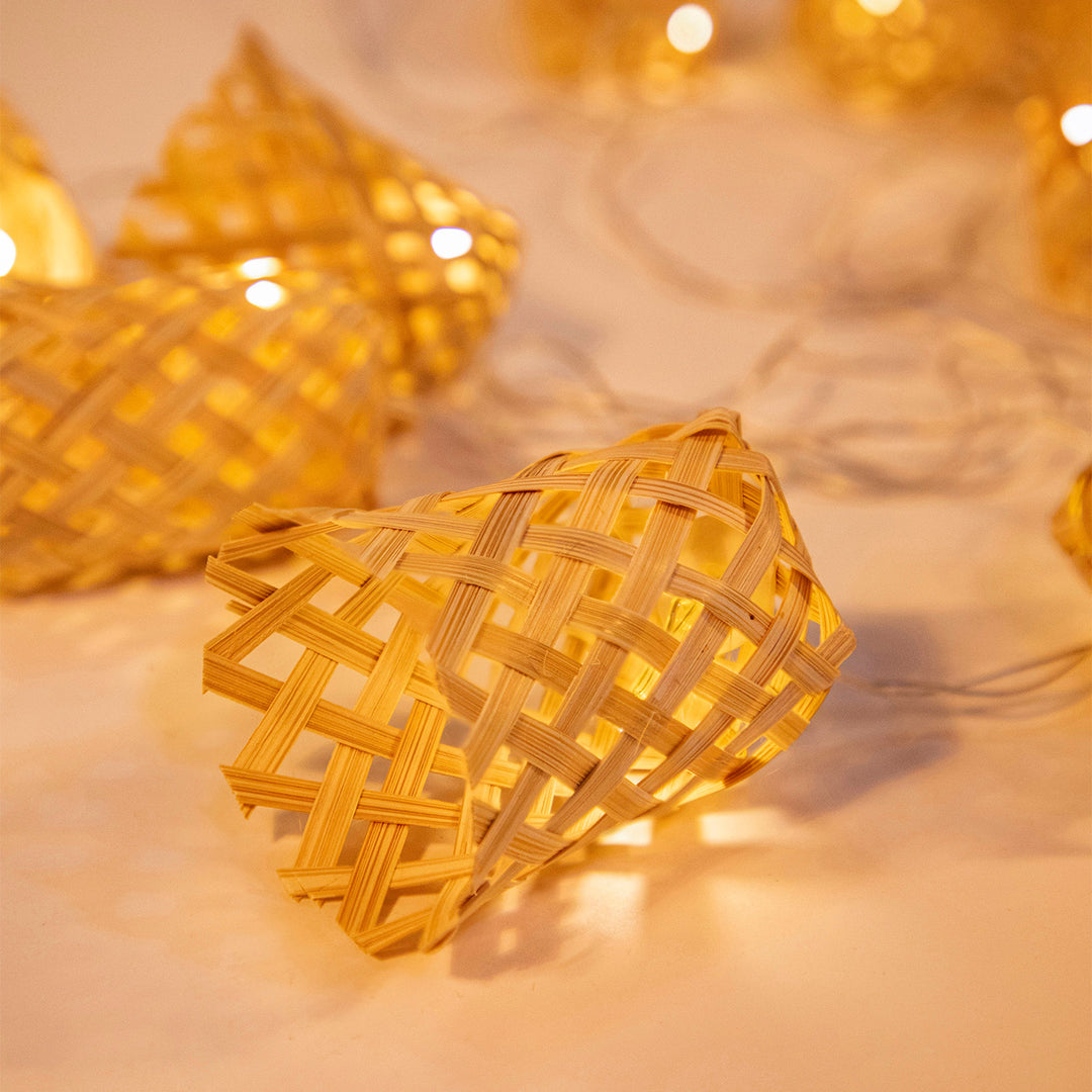 "Vine" Handcrafted Beige Bamboo LED Fairy Light For Home Decor