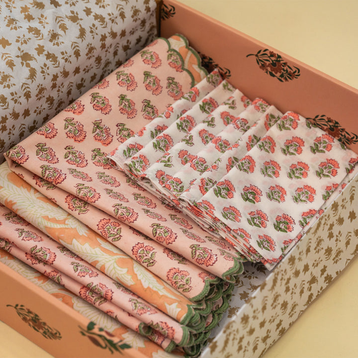 6 Pc | Peach Scalloped Reversible Hand Block Printed Dining Table Mat Set