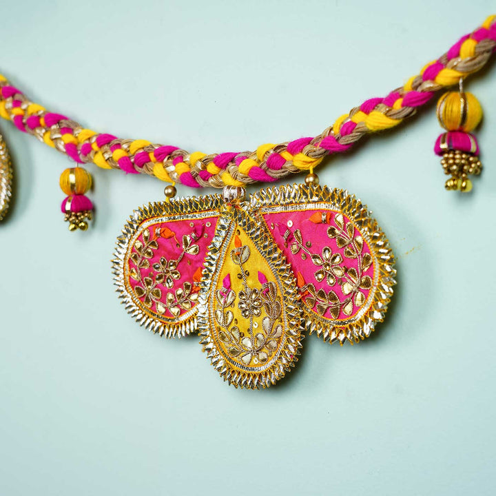 Traditional Gota-Patti Banderwal Festive Toran