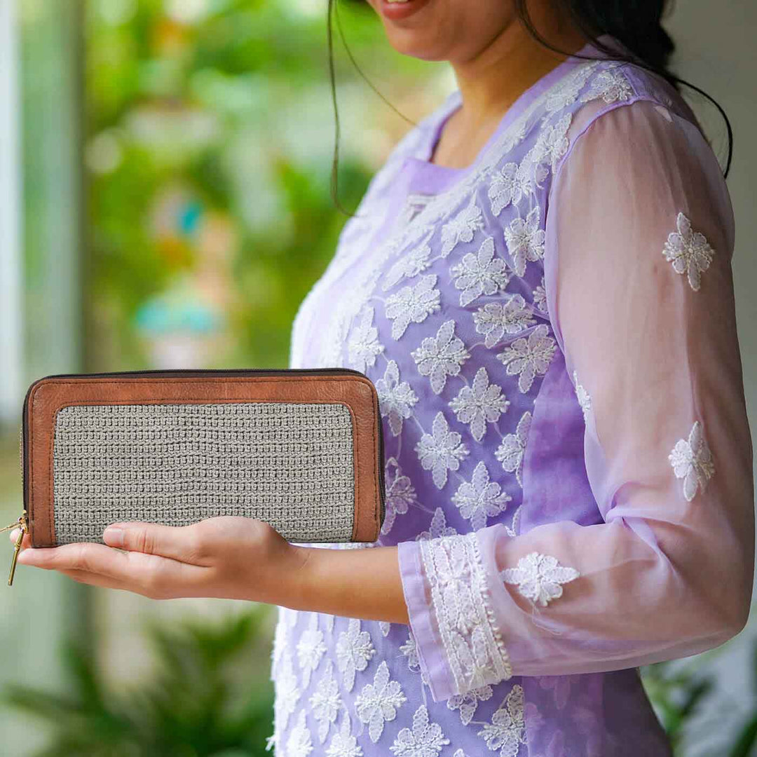 Handcrafted Leather Money Master Purse