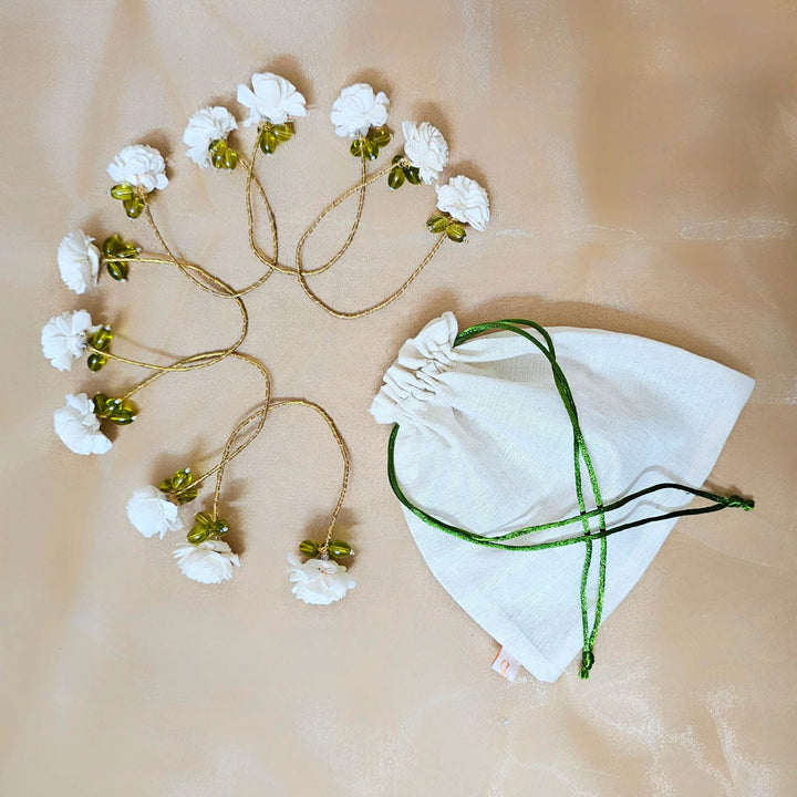 Handmade Marigold Design Grand Gift Hamper | Includes 1 Runner, 6 Table Mats, 6 Napkins, 6 Napkin Rings And 1 Gift Box
