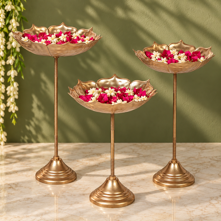 Handmade Gold Metal Detachbale Suflower Urli | Set of 3