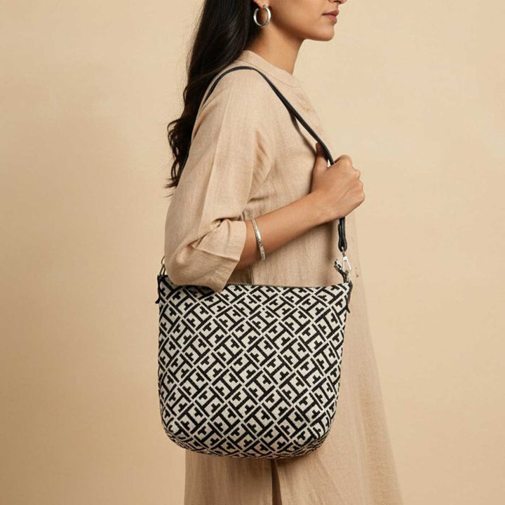 Gathjod Print Jacquard Shopper Bag