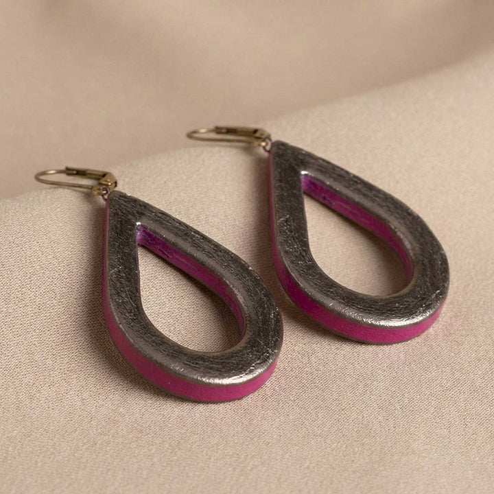 Handmade Sleek Metallic Finish Terracotta Earrings