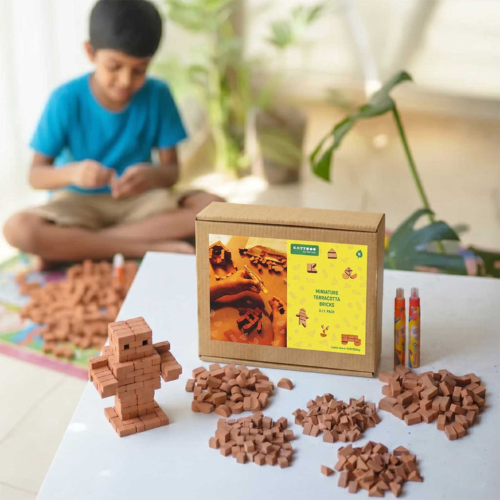 138 Assorted Bricks | Terracotta Minature Bricks DIY Construction Kit Gift Pack | Suitable For Age 4+ Years