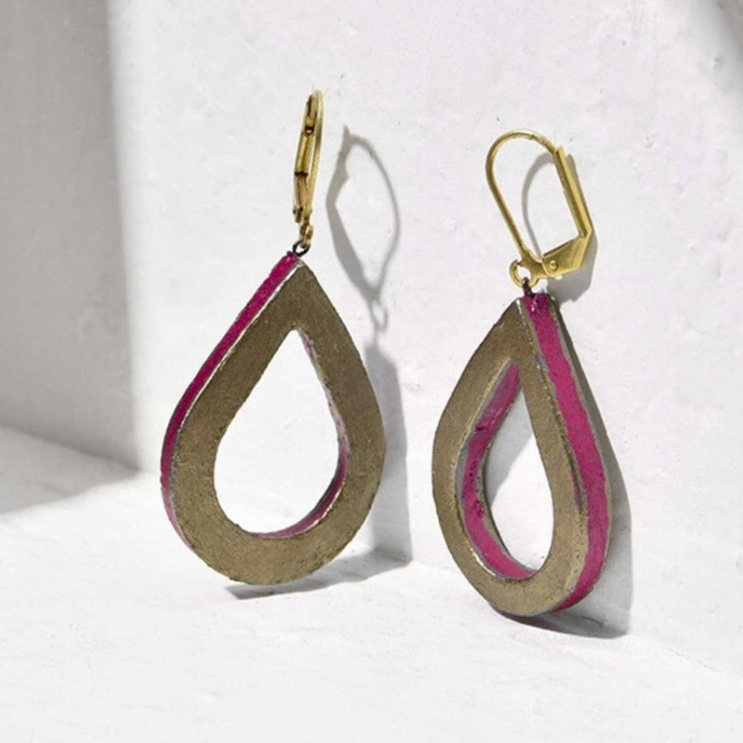 Handmade Sleek Metallic Finish Terracotta Earrings