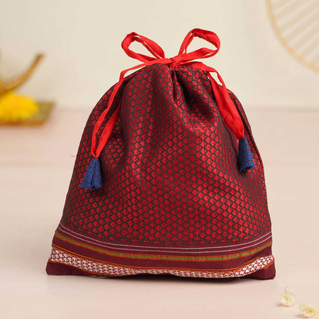 Handmade Maroon Khunn Fabric Cotton Thamboolam Potli with Maroon Border