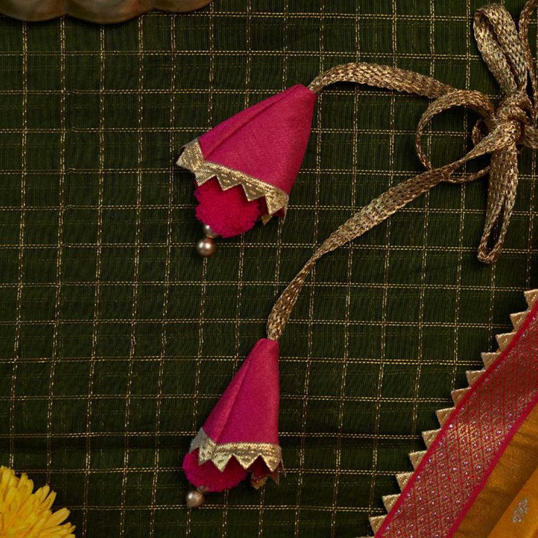 Traditional Pleated Gudi Vastra For Gudhi Padwa