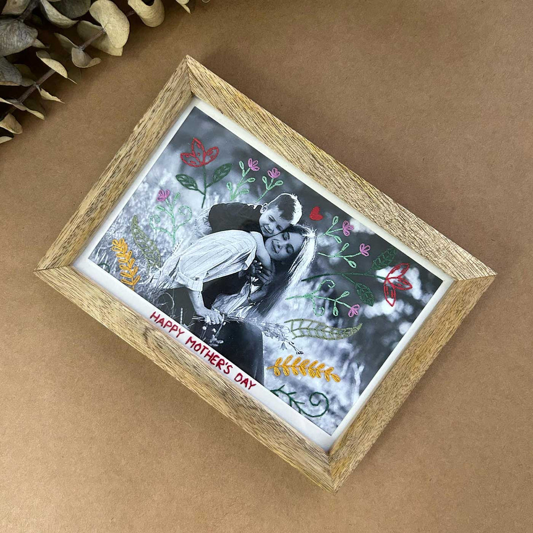 Photo Personalized Floral Embroidery Theme Wooden Photo Frame