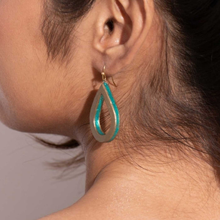 Handmade Sleek Metallic Finish Terracotta Earrings