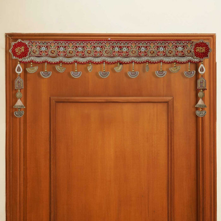 Handmade Embroidered Red Gamphi Jute Toran