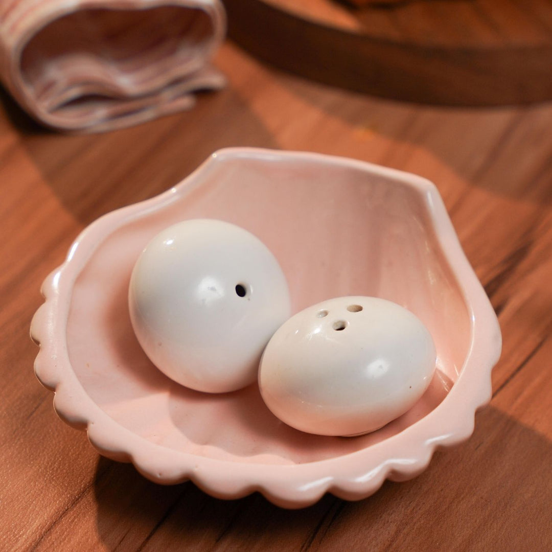 Handcrafted Amarkos Seashell With Pearl Salt & Pepper