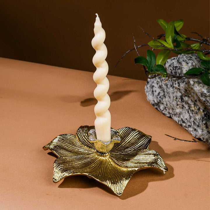 Handmade Golden Elysian Lotus Metal Candle Holder For Christmas Table Decoration