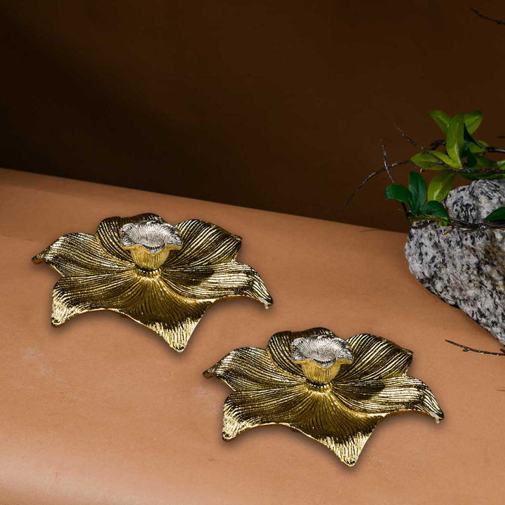 Handmade Golden Elysian Lotus Metal Candle Holder For Christmas Table Decoration | Set Of 2