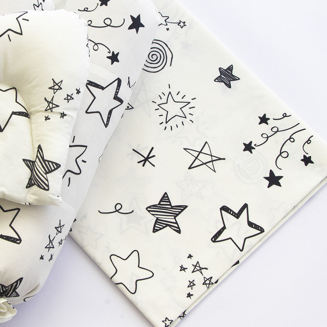 Personalized Doodle Stars Cot Set | 0-4 Years