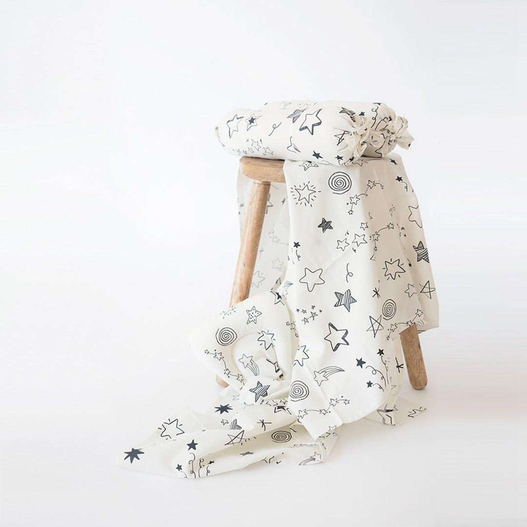 Personalized Doodle Stars Cot Set | 0-4 Years