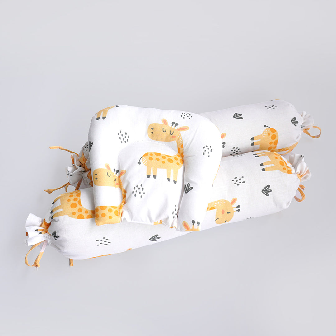 Personalized Baby Giraffe Cot Set | 0-4 Years