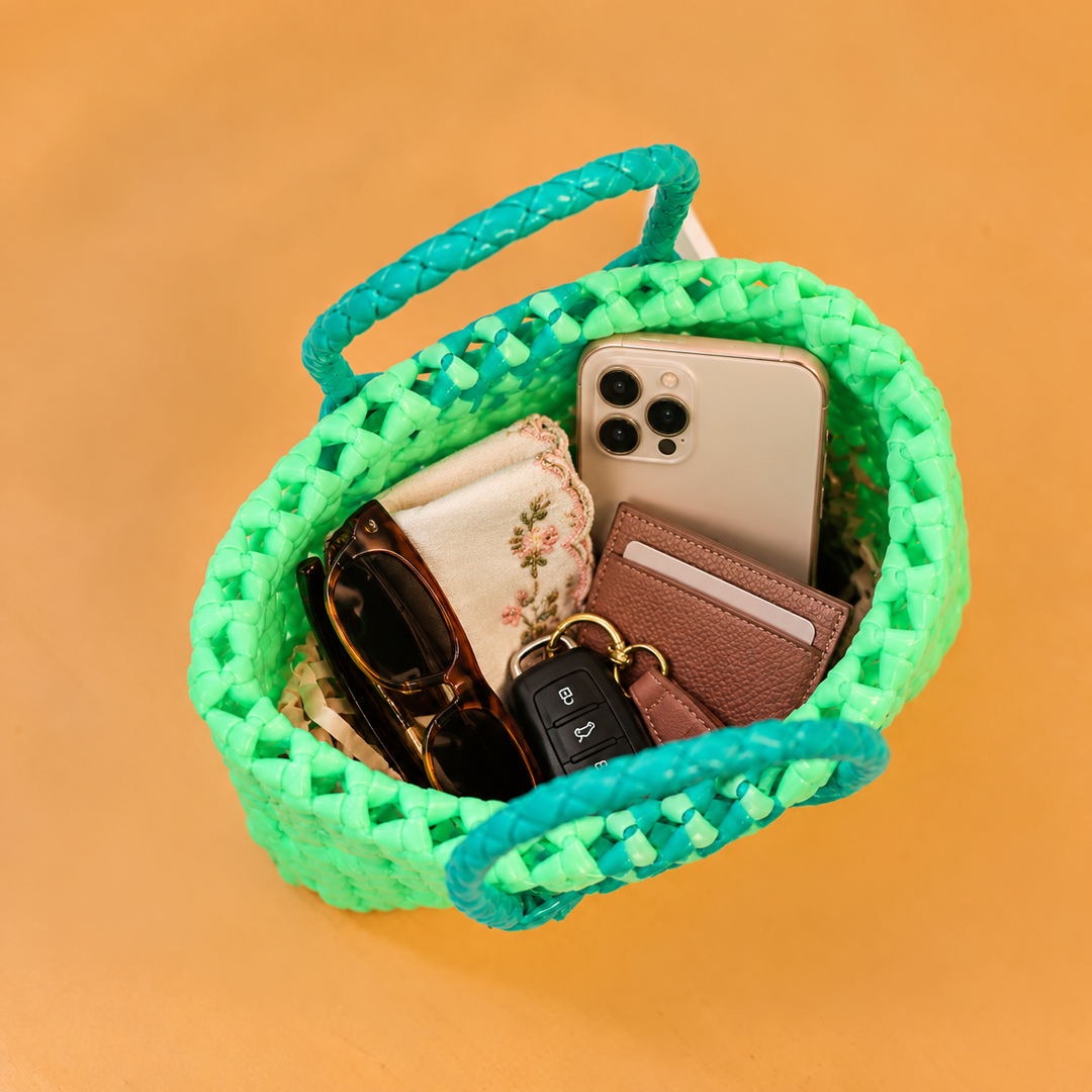 Mini Handwoven Green Plastic Wire Koodai Bag