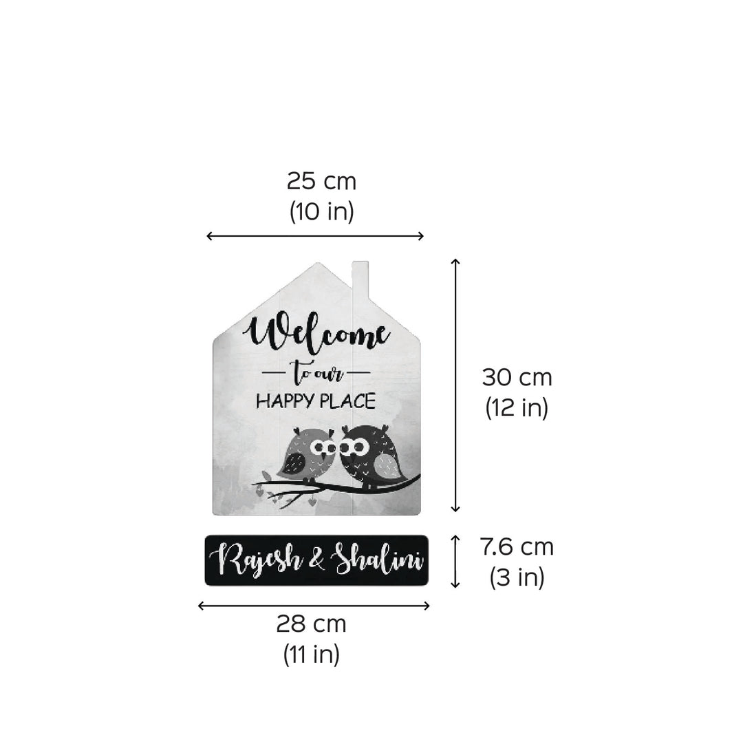Printed Wooden House Shaped Parrot Nameplate For Family