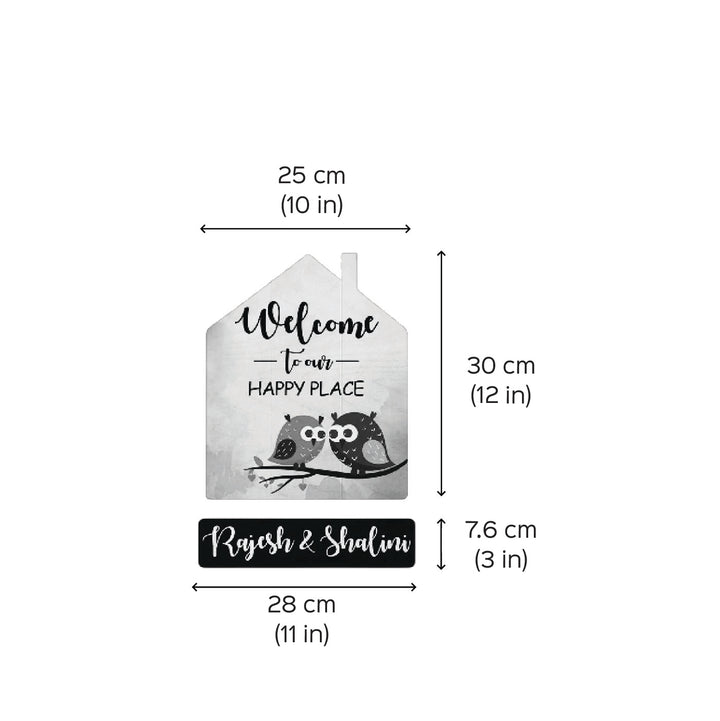 Printed Wooden House Shaped Parrot Nameplate For Family