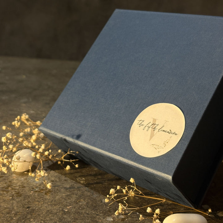 Handmade Concrete Romae Hamper | Includes 1 David Centerpiece, 1 Roman Pillar And 1 Vase