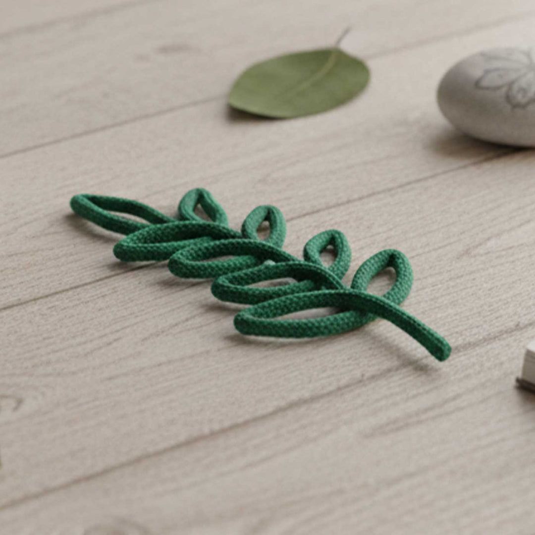 Handmade Knitted Wire Green Gulzar Fern