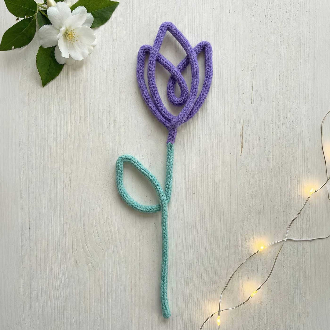 Handmade Knitted Wire Gulzar Purple Tulip