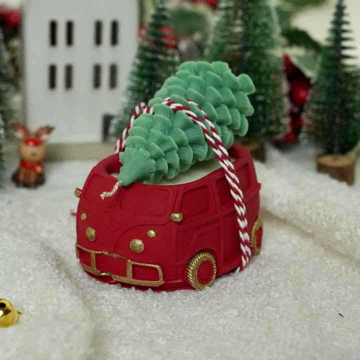 Handmade Soy Wax Retro Christmas Van With Christmas Tree Candle
