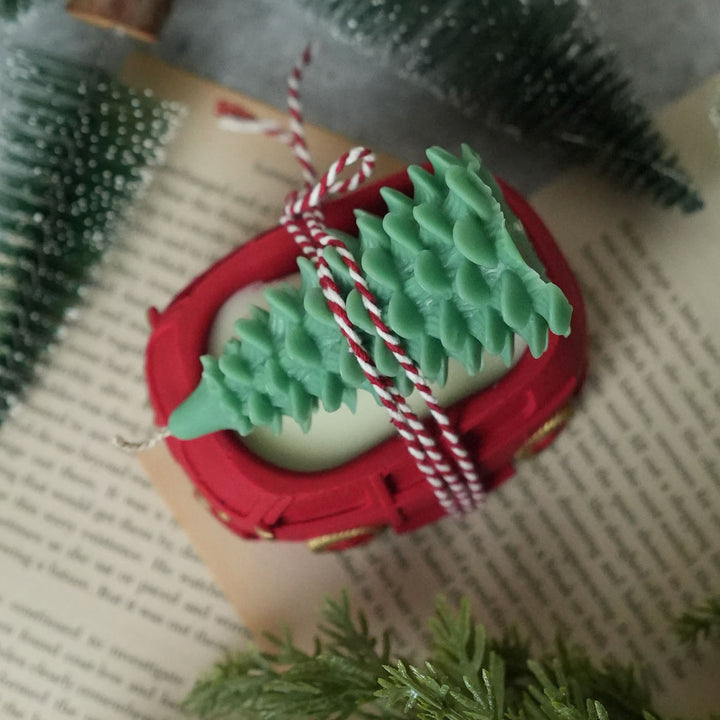 Handmade Soy Wax Retro Christmas Van With Christmas Tree Candle